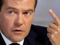 Медведев считает возможной кастрацию педофилов только на добровольной основе