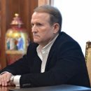Журналист: в Украине Медведчук обречен на поражение