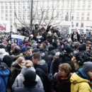 Блогер: в центре Москвы проходит акция протеста против Путина или в поддержку войны с Западом?