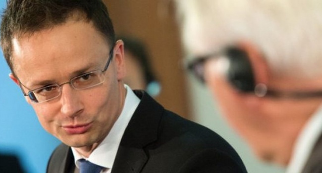 Венгрия продолжает оказывать давление на Украину: Сийярто выдвинул новые требования