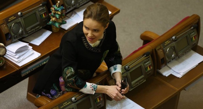 Королевская предлагает, чтобы за обстрелы Путина украинцы заплатили из собственных карманов
