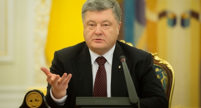 Порошенко заявил о необходимости срочного реформирования ООН и лишения РФ в ней права вето