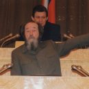 Тайное становится явным: вместо Ельцина президентом мог стать Солженицын, а вместо Путина – Михалков