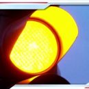 Изменения в ПДД: Кабмин может отменить желтый сигнал светофора