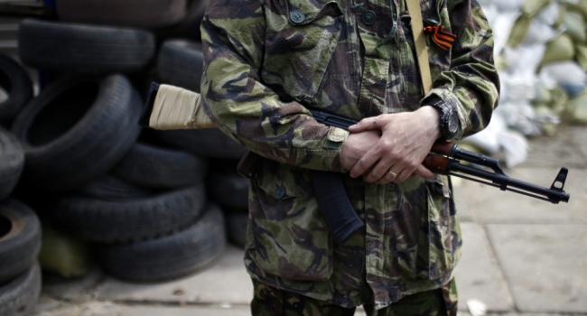 Боевик «ДНР» в Славянске сдался украинской полиции