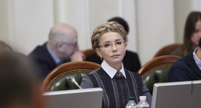 Тимошенко во второй раз обещает снизить тарифы по всей стране