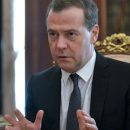Медведев предлагает вводить индивидуальные санкции в отношении американцев