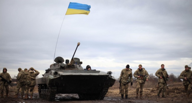 Бойцы ВСУ попали в засаду на Донбассе, есть жертвы