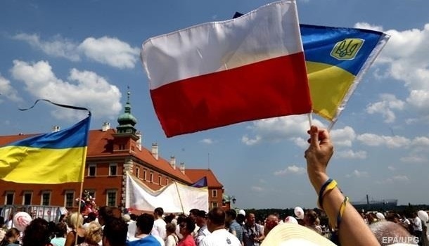Польша и Украина пытаются договориться по истории