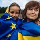 Социологи: более половина украинцев поддерживают вступление Украины в ЕС