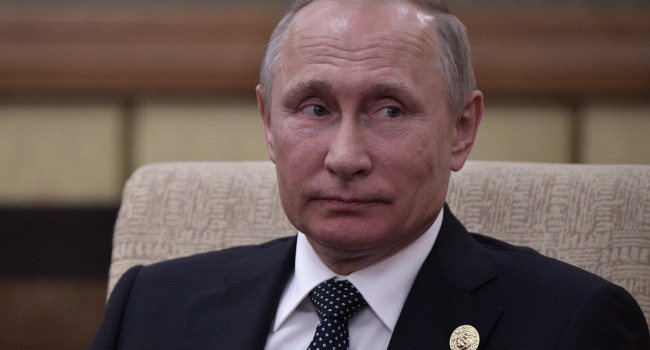 Путину существенно увеличили полномочия из-за санкций США