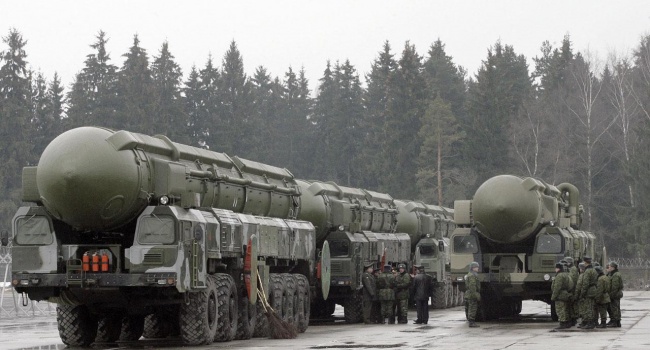 Джемилев: источник в Москве подтвердил, что РФ разместила в Крыму ядерное оружие