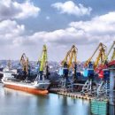 Эксперт: Россия хочет уничтожить Мариупольский и Бердянский порты