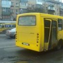 ЧП в Киеве: маршрутка насмерть сбила женщину на пешеходном переходе