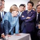 Фото, как лидеры G7 объясняют Трампу о невозможности возвращения РФ в G8, уже взорвало соцсети