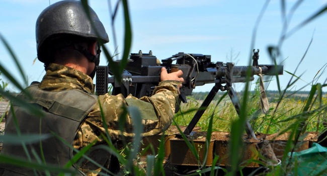 Бойцы ВСУ разгромили позицию террористов на Донбассе