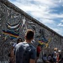 В Германии будет восстановлена Берлинская стена