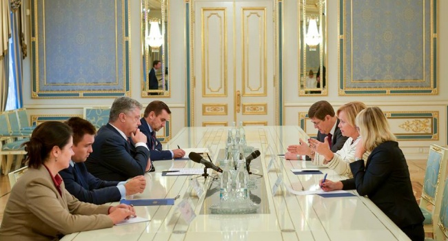 Обнародованы детали встречи Порошенко с ТОП-чиновниками НАТО