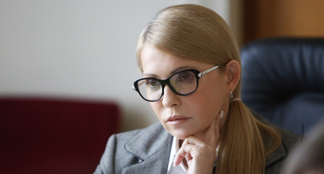 Тимошенко и Гриценко наперегонки бросились обвинять Порошенко и Кабмин в «тарифном геноциде»