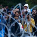 В Австрии предупредили о возможности прорыва 20 тысяч вооруженных мигрантов в ЕС