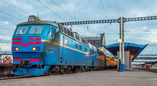 Компания УЗ запустила дополнительные поезда в новогодние праздники