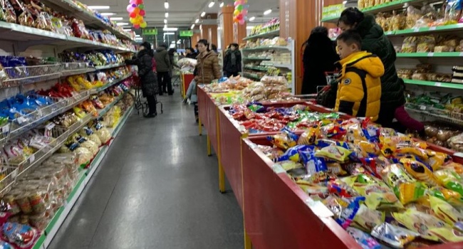 В сети показали ассортимент продуктов в единственном супермаркете КНДР