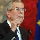 Австрийский президент: Европа не будет плясать под дудку Дональда Трампа