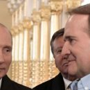 Курировать политику Зеленского на внешней арене будет лично Медведчук, – политолог
