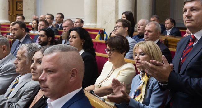Черновил: теперь должны в 10 раз больше демонстрировать уважения Порошенко, его небольшой депутатской команде