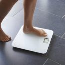 «В холода не набрать вес»: Диетолог назвала главные правила контроля за весом в межсезонье