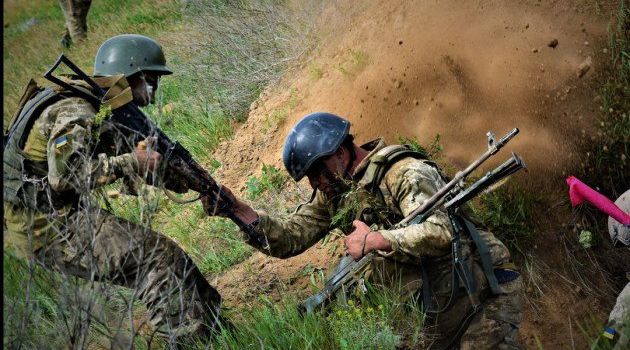 На Донбассе все гремит: Боевики развязали жесткий бой, лупили из тяжелого, ВСУ понесли потери