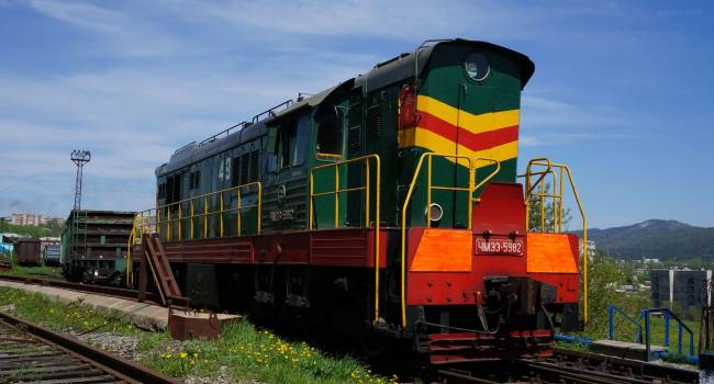 На железной дороге Украины появятся частные локомотивы – Кабмин