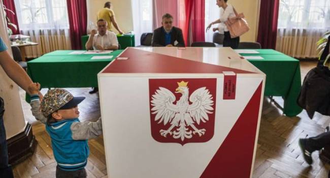 Обозреватель: если в Польше победит Дуда, очередная попытка «цветной революции» провалится сразу и бесповоротно