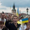 Журналист: по соцопросу украинцы самые несчастливые в Европе – избрали «новые лица», а все равно счастья нет