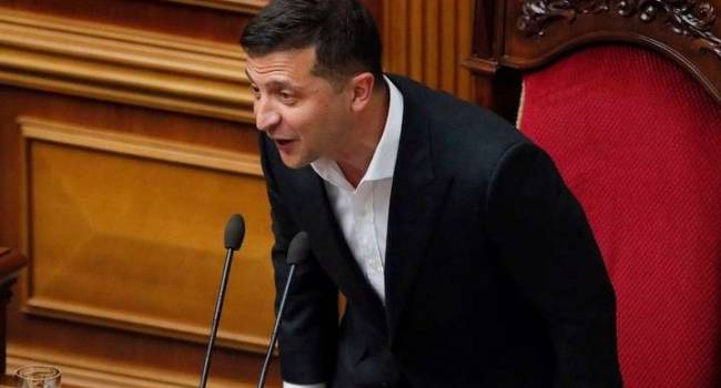 Политолог: Зеленский стал чемпионом Украины по скоростному ретированию из парламента