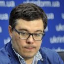 ««Наш край», «ОПЗЖ» и «За майбутнє» добьют рейтинг Зе»: Березовец не исключил внеочередных выборов в Раду и громких отставок во власти