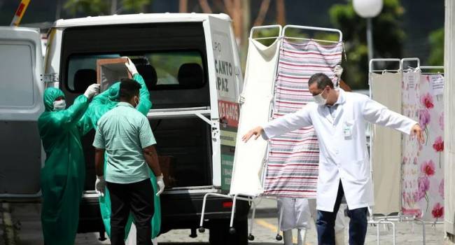 Суд постановил: в Бразилии будут наказывать за отказ от вакцинации против коронавируса