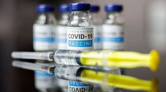Чтобы провести Олимпиаду: в Японии началась «быстрая» вакцинация от коронавируса
