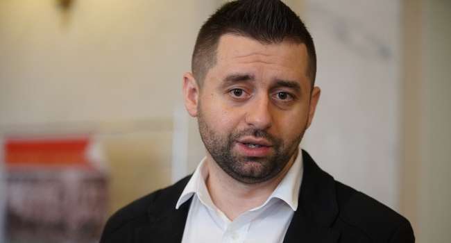 Блогер: расследовать разговор Медведчука с Сурковым власти решили совместно с «ОПЗЖ»