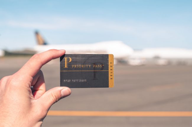 Priority Pass − программа, позволяющая скрасить время ожидания рейса в аэропорту